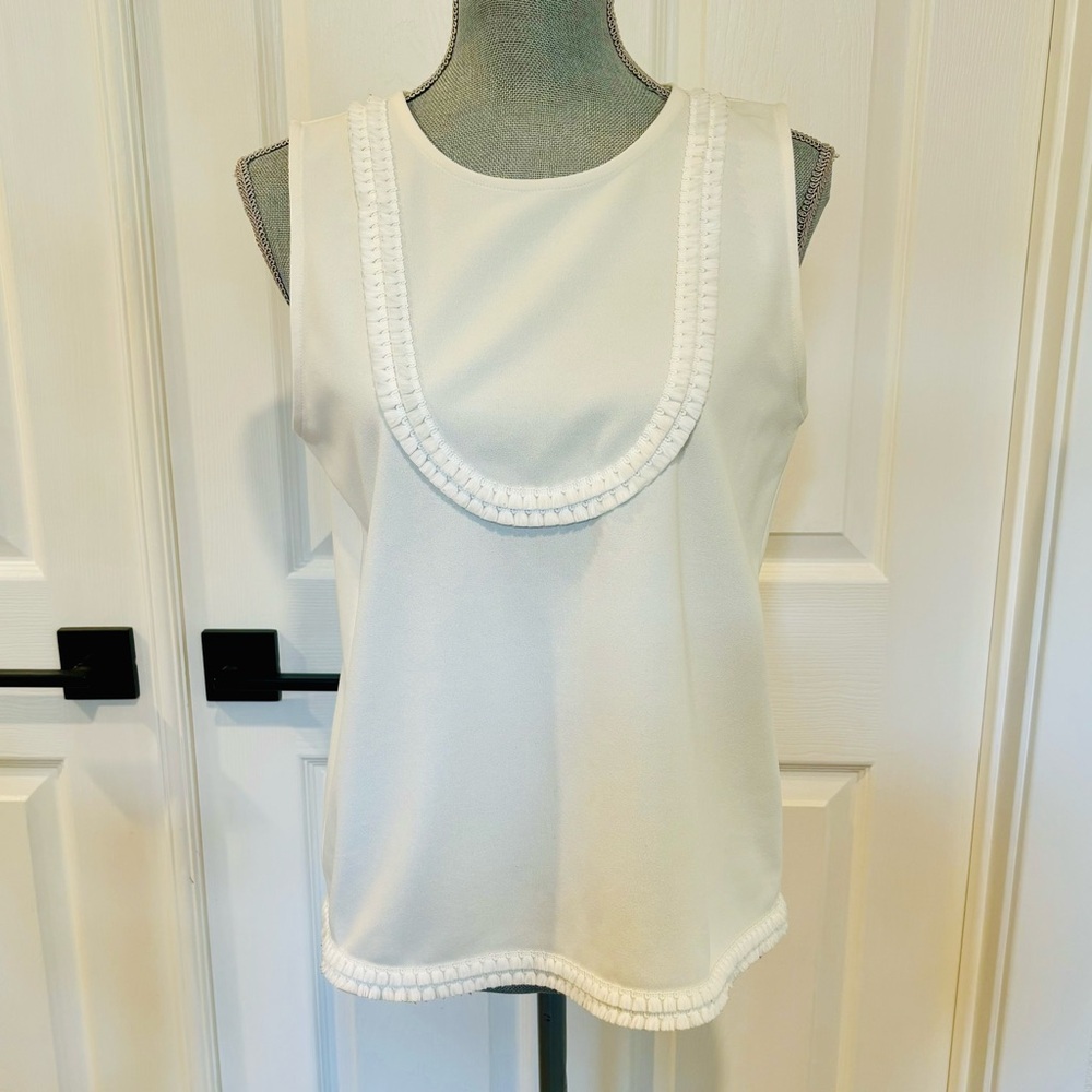 ANN TAYLOR Women’s Off White Sleeveless Top With Tiny Fringe Trim Size‎ Small